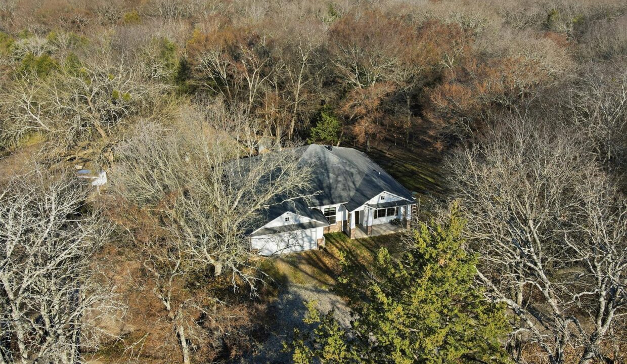 Aerial view of 5000 FM 2947 near Lake Tawakoni